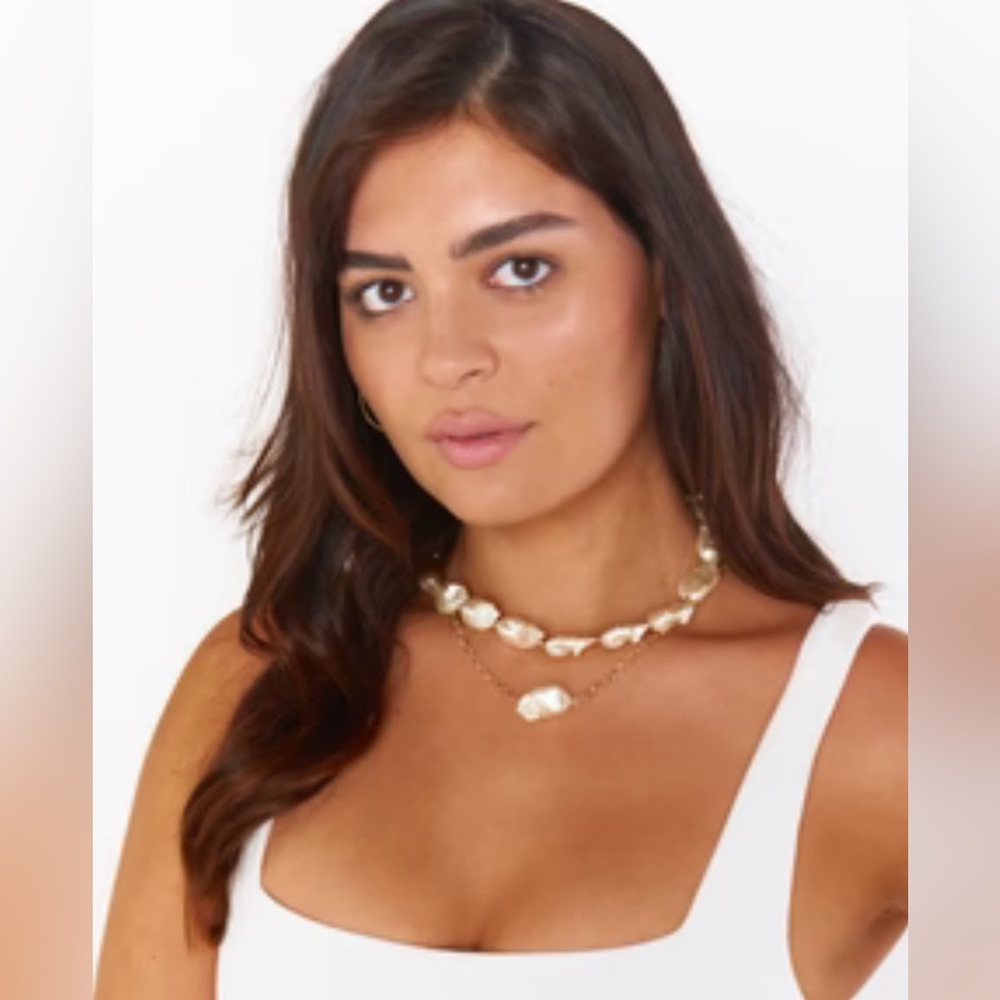 Show Me Your MuMu layered pearl necklace. NWT.